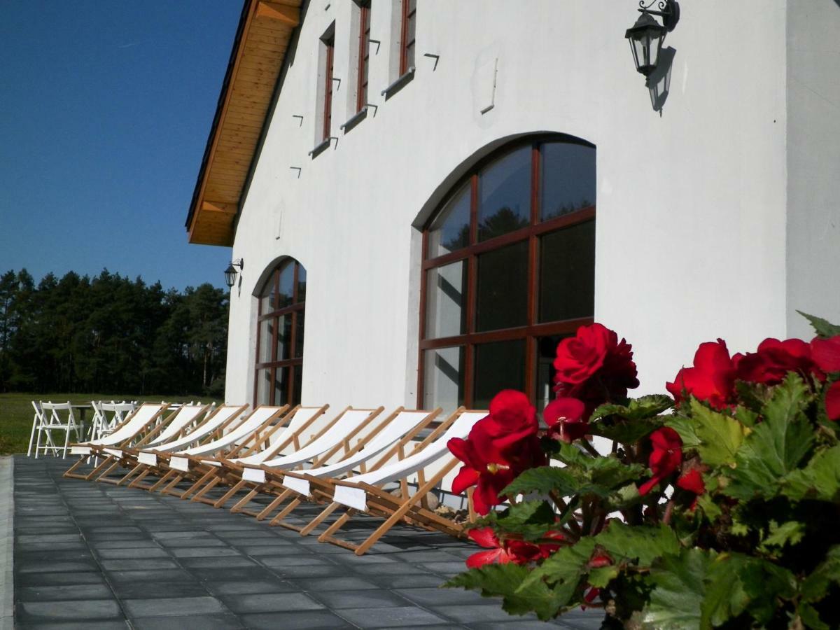 Vila Caloroczny Domek W Lesie Puszcza Zielonka Kiszkowo Exteriér fotografie